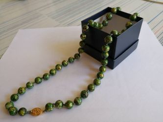 Chinese necklace