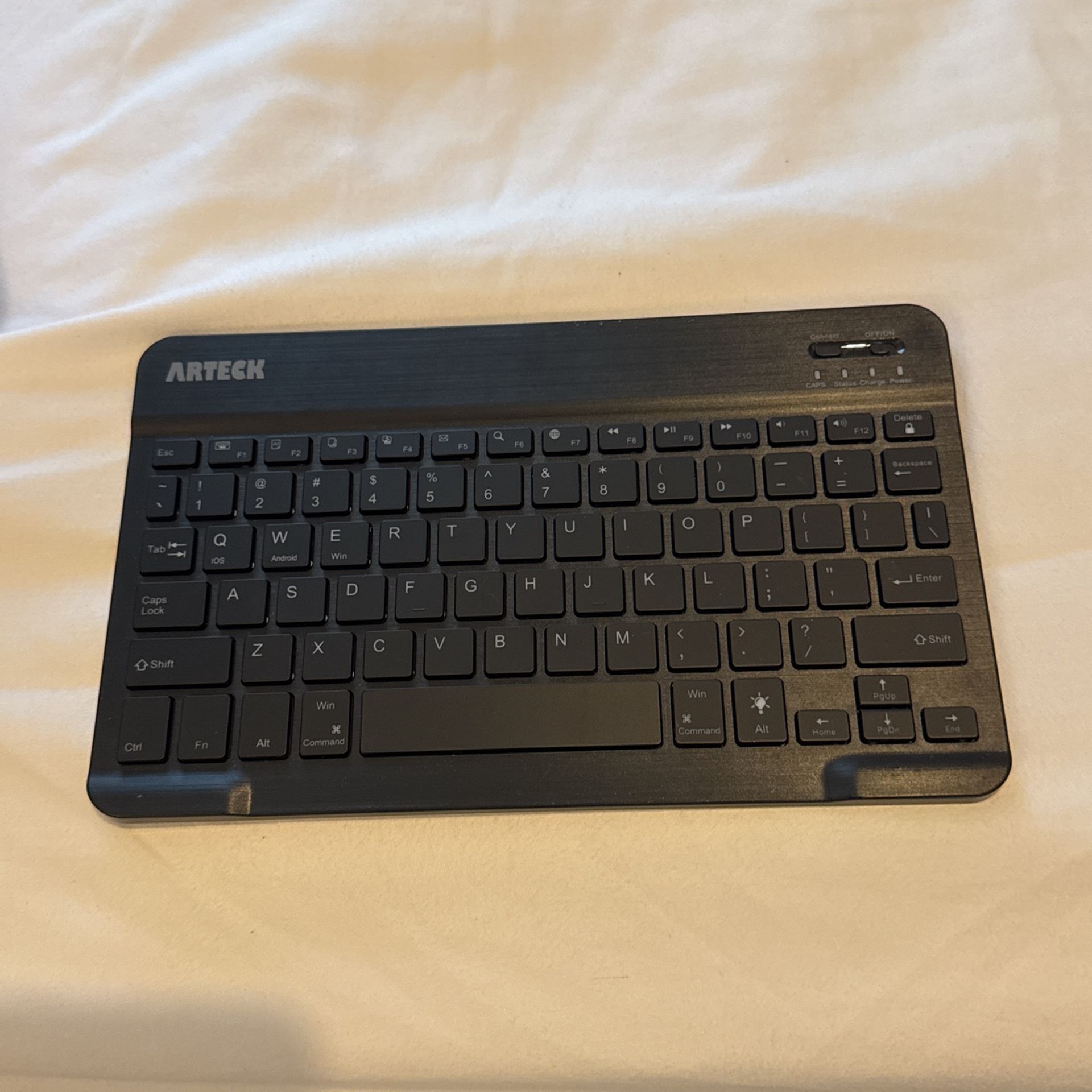 Black Bluetooth Keyboard Wireless
