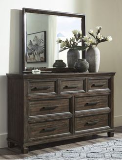 Gorgeous Ashley Furniture Brown 7 Drawer Vanity Dresser