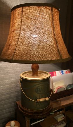 Vintage table lamp 2 feet tall firm price