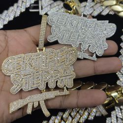 Steppa Pendants 