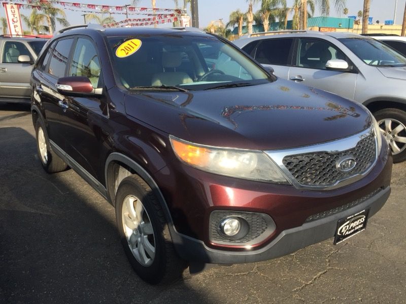 KIA Sentra 2011