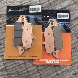 For sale: Brake pads for Kawasaki Vulcan 900 series.  ✅ Compatible with: - Kawasaki Vulcan 900 Classic (VN900B / VN900D) 2006–2024 - Kawasaki Vulcan 9