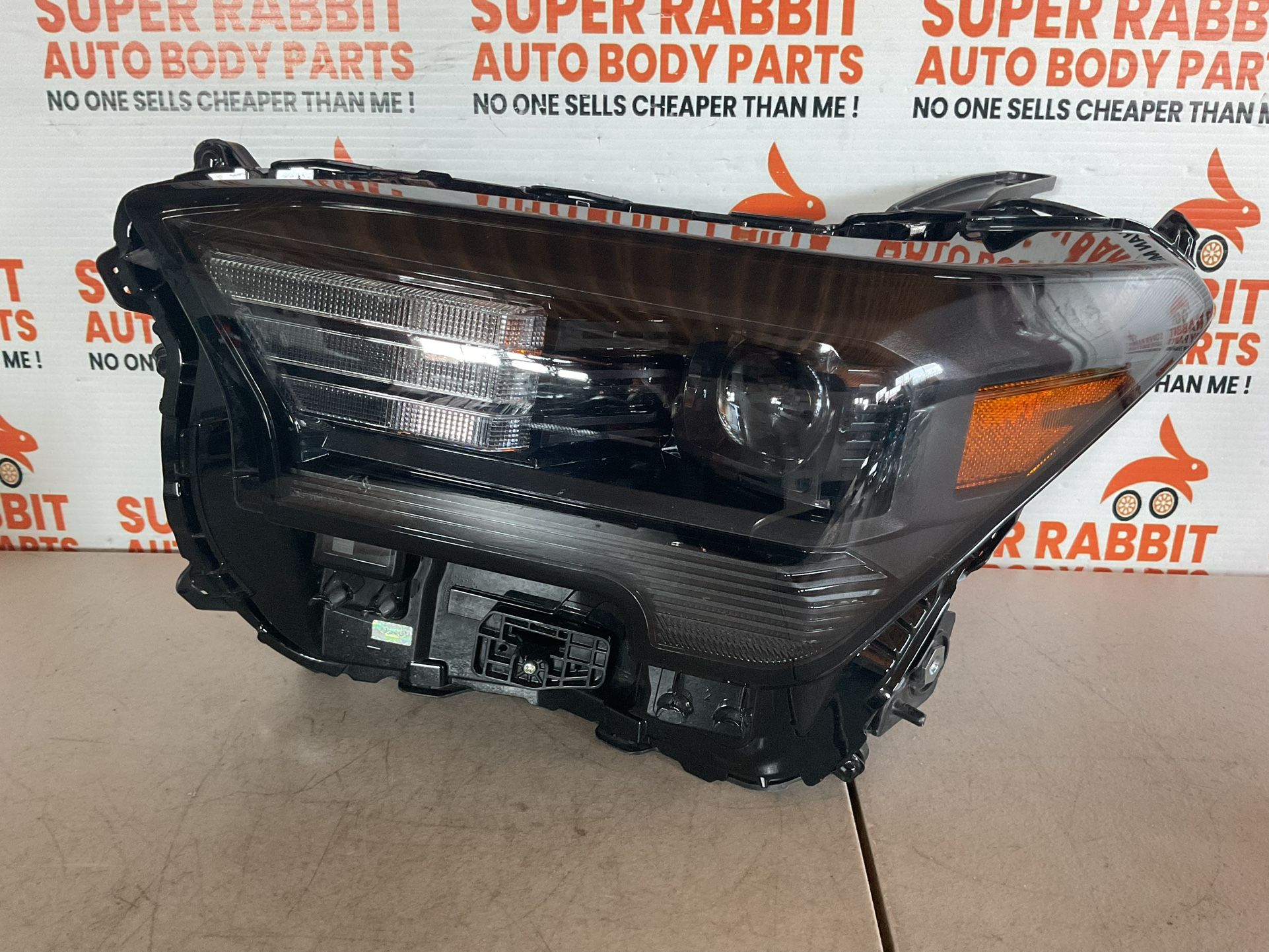 2024 Tacoma Driver LED Headlight GOOD😍 ORIGINAL 2025
