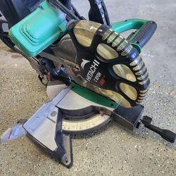 Hitachi 12" MIter SAW 