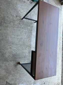 Small office desk