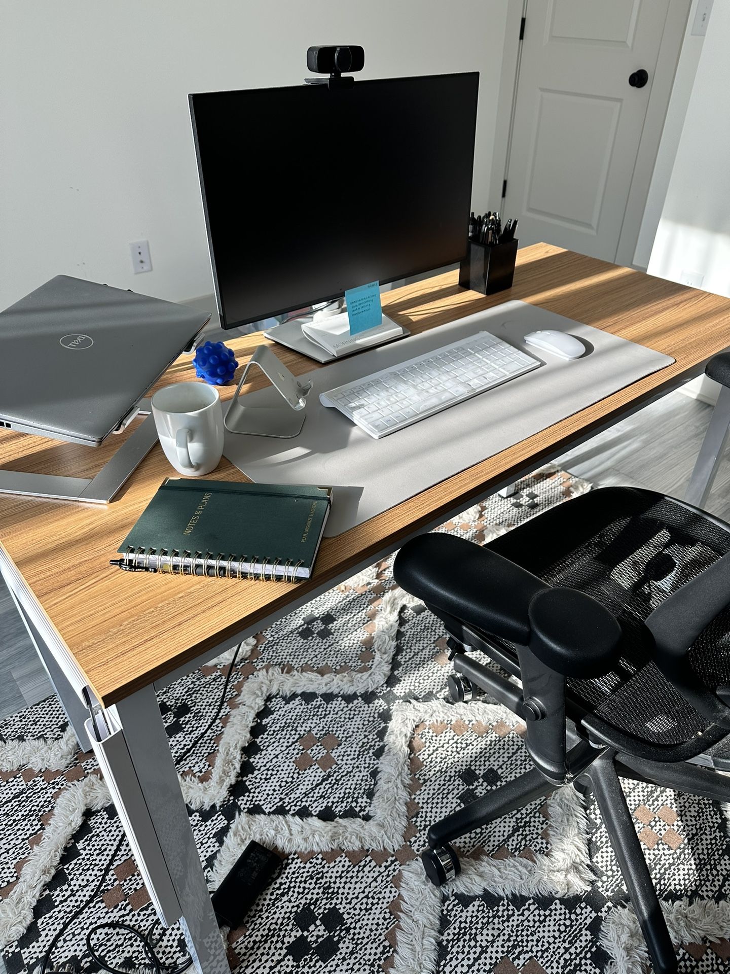 Office Desk