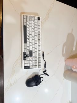 AULA wireless Keyboard and mouse