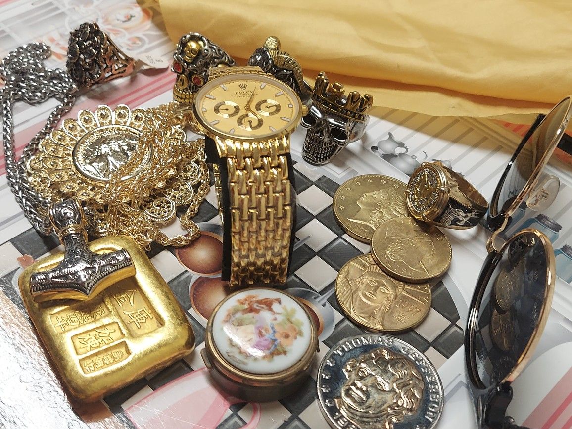 GRATE SOUVENIRS GOLD PLATED SET BAR FOR 15TH. ITEMS