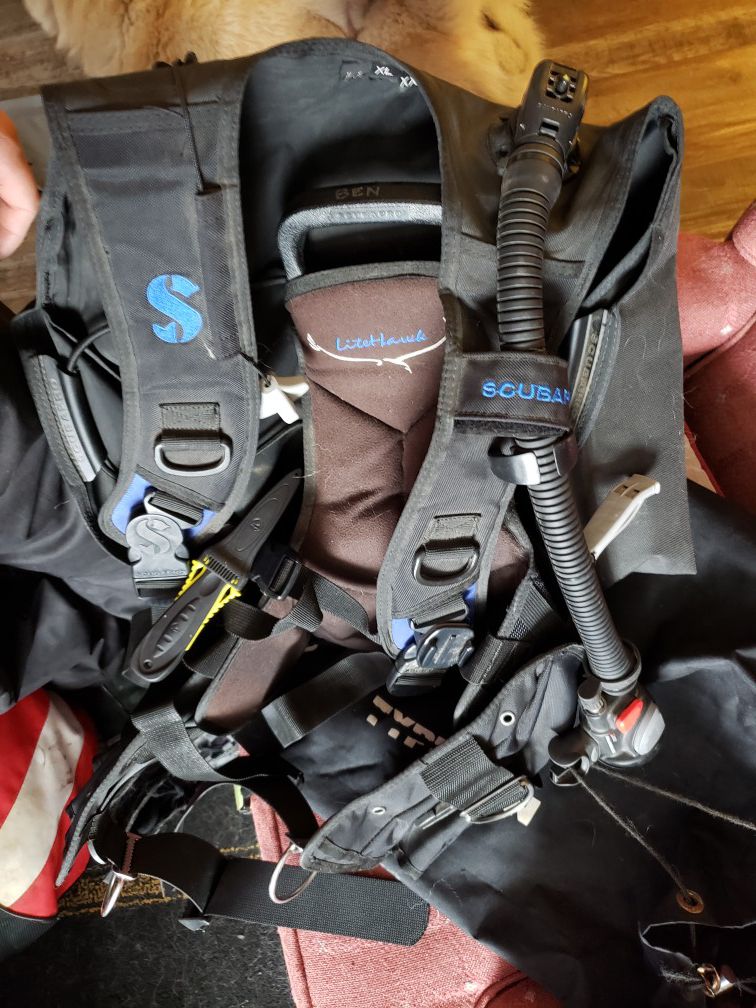 Thousands of dollars in diving gear, like new
