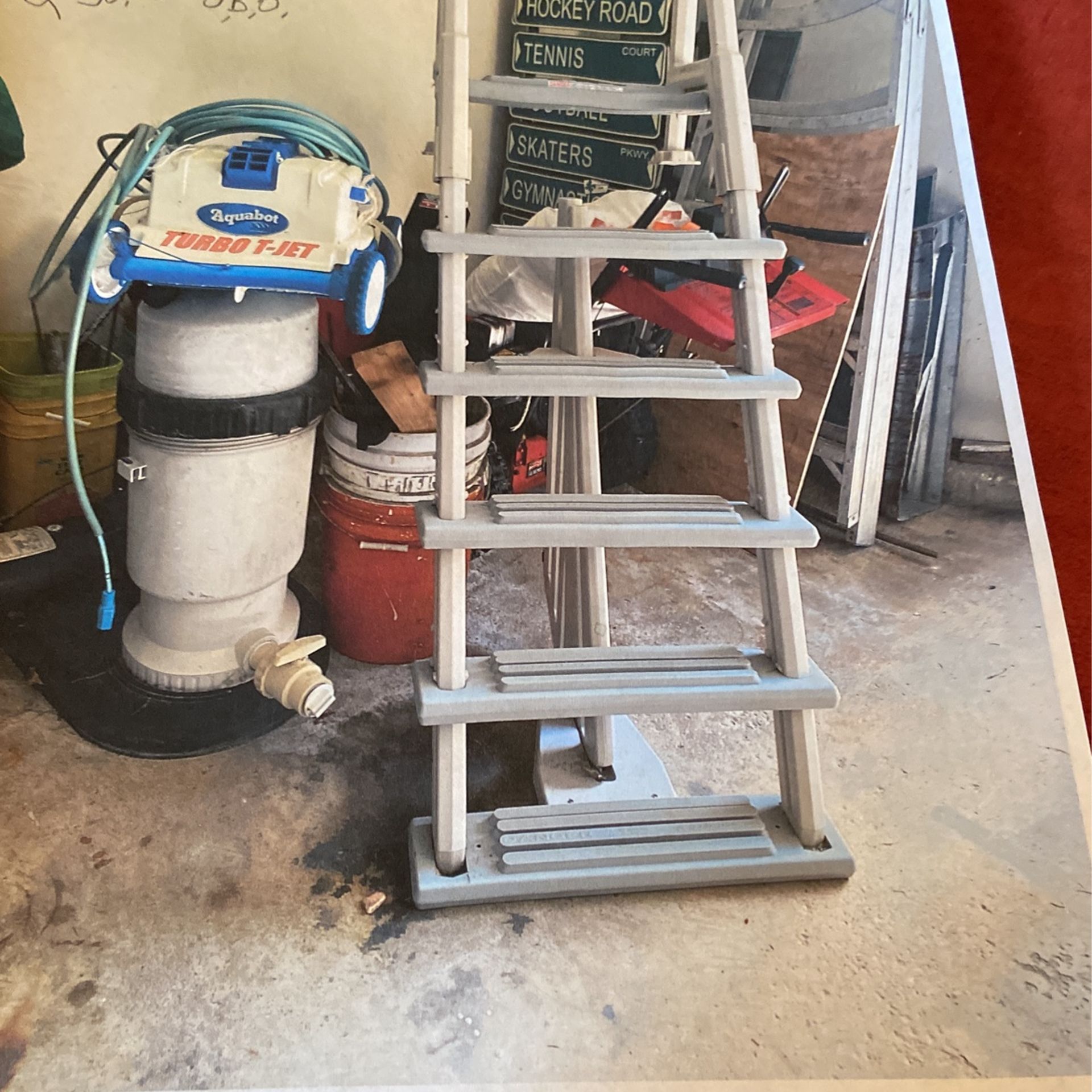 Pool Ladder, Filter And Pool Cleaner