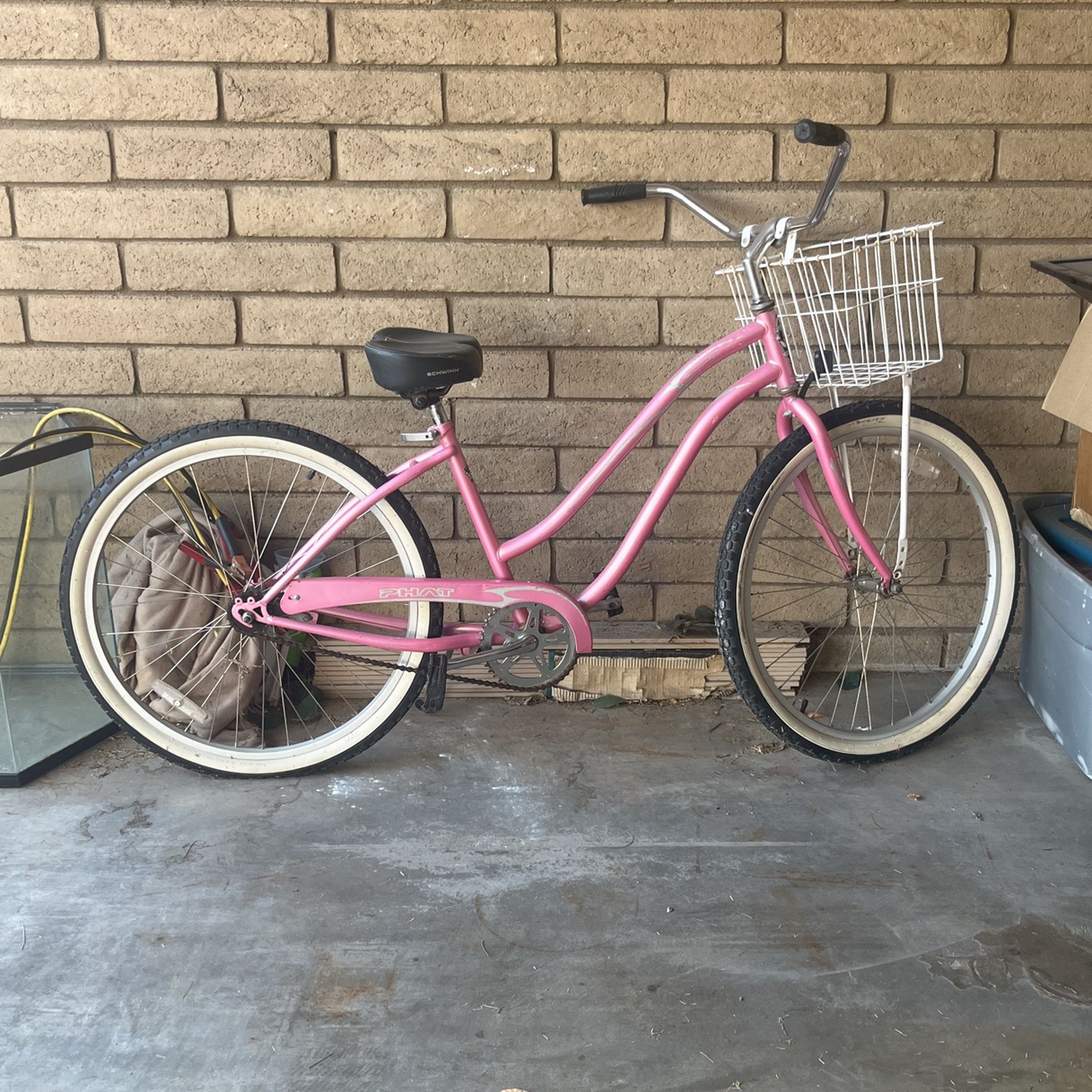 Pink Schwinn bike