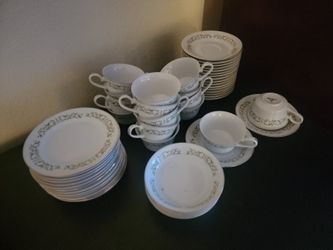 Vintage "Bell Flower 2999" Fine China Tea Set
