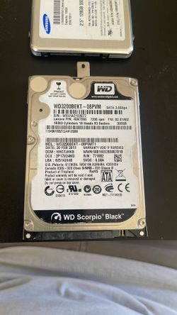 2.5” hard drive sata 320 gb WD