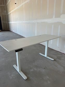 Rising desk