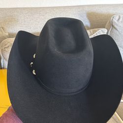 Serratelli cowboy hat