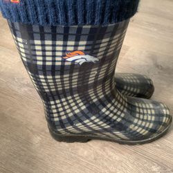 Denver Bronco Rainboots Size M