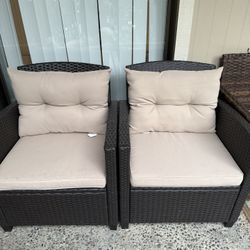 Patio Chair and Table Set