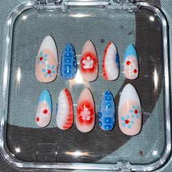 Press on nails