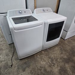 fridgedaire Heavy Duty Large Capacity Washer And Dryer.