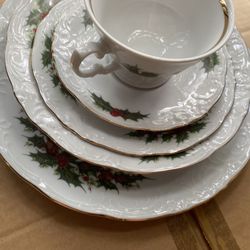 48 Peice Royal Kent Collection Poland