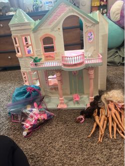 Vintage Barbie house