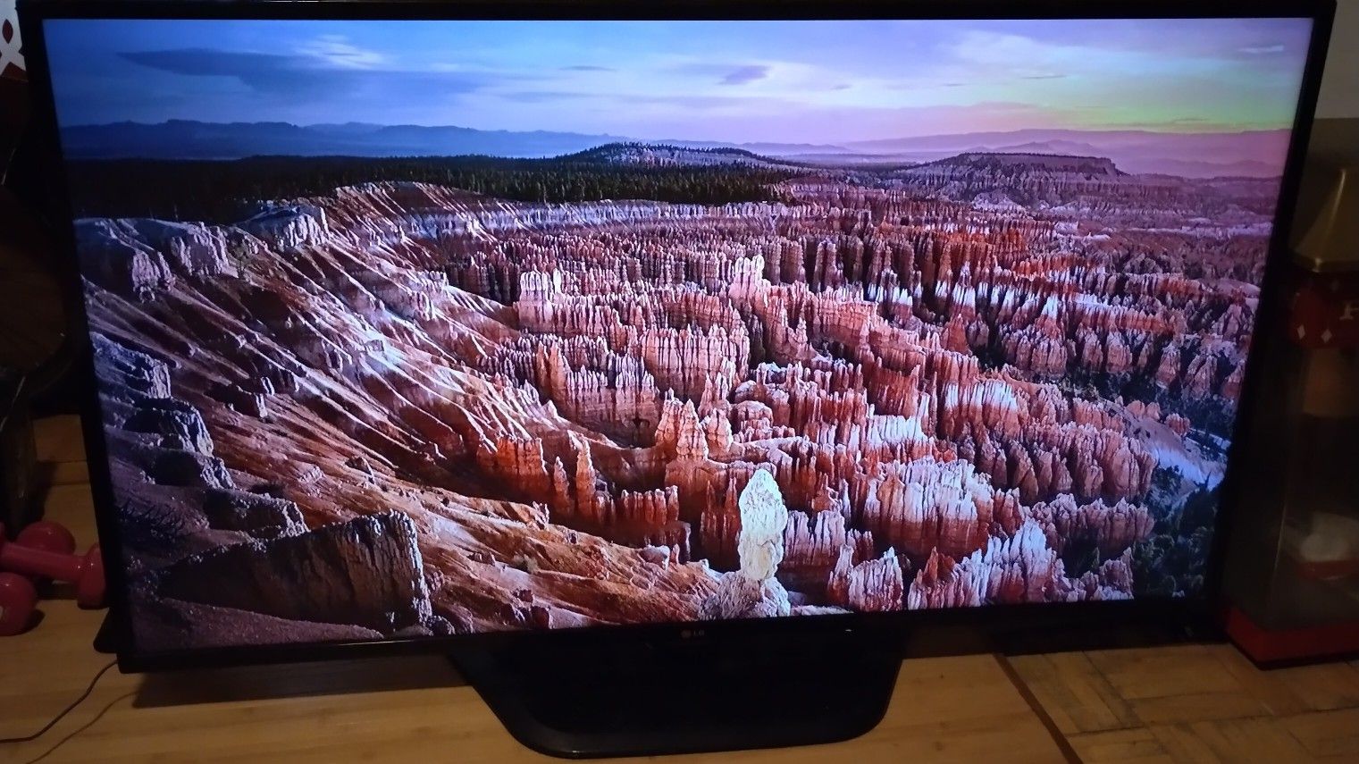 LG  55" TV ((No Smart))