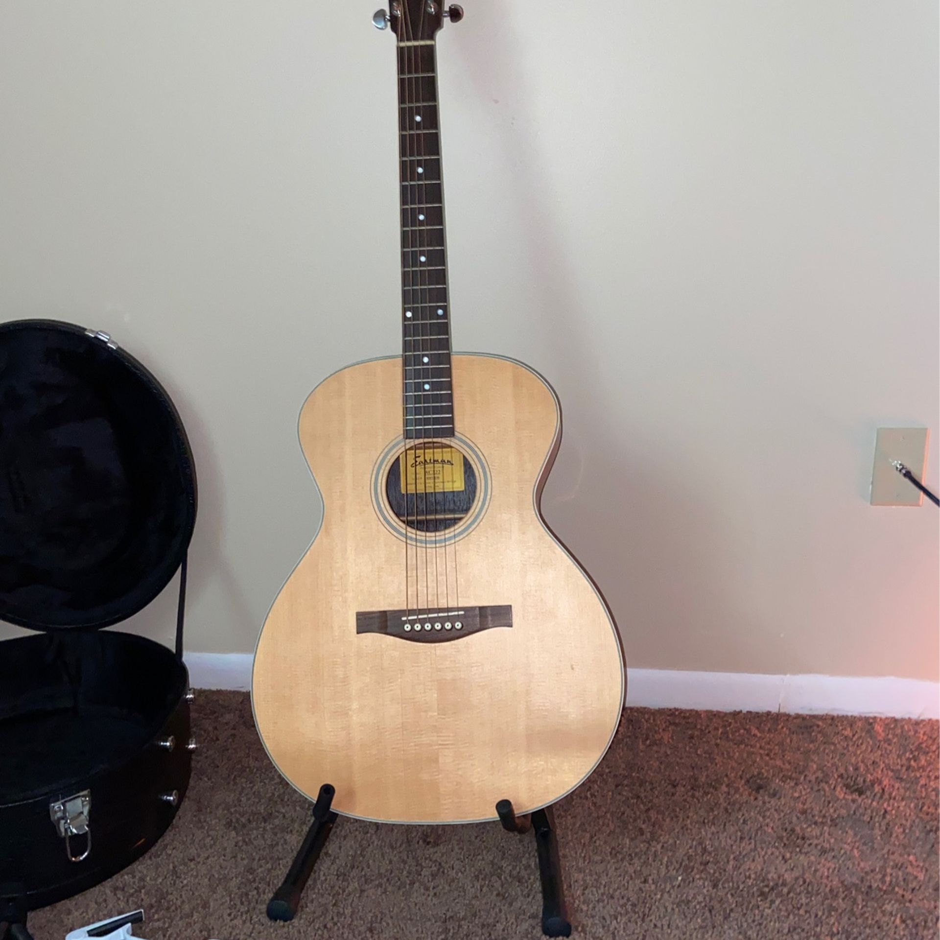 Eastman Acustic Guitar - Make An Offer