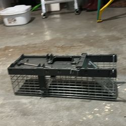 Live small animal trap