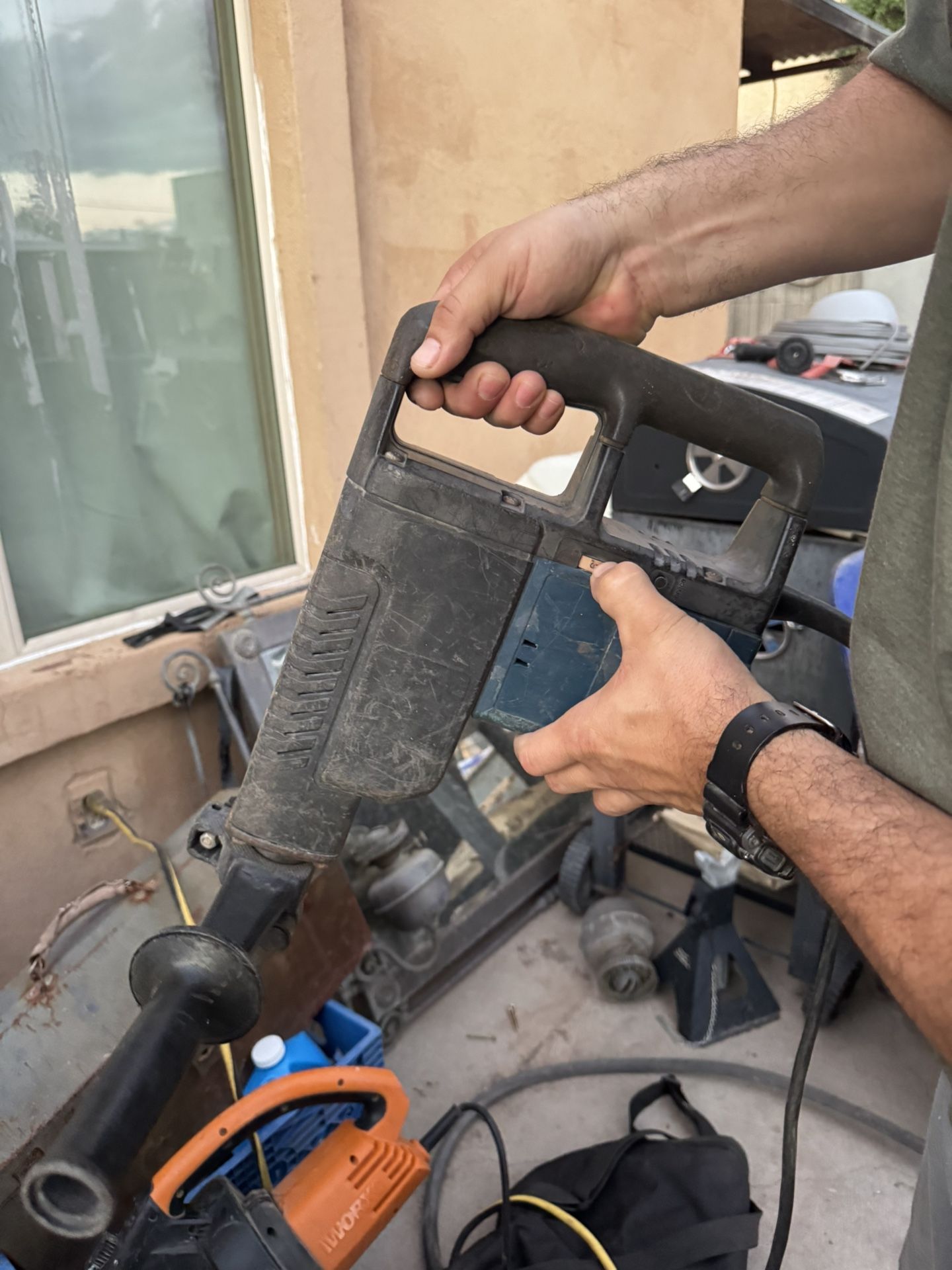 Bosch Jack hammer With bits