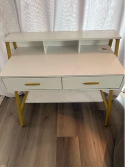 White desk
