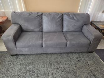 MUST GO! Couch OVERSIZEE Great Shape Blue/Gray MUST GO ASAP!