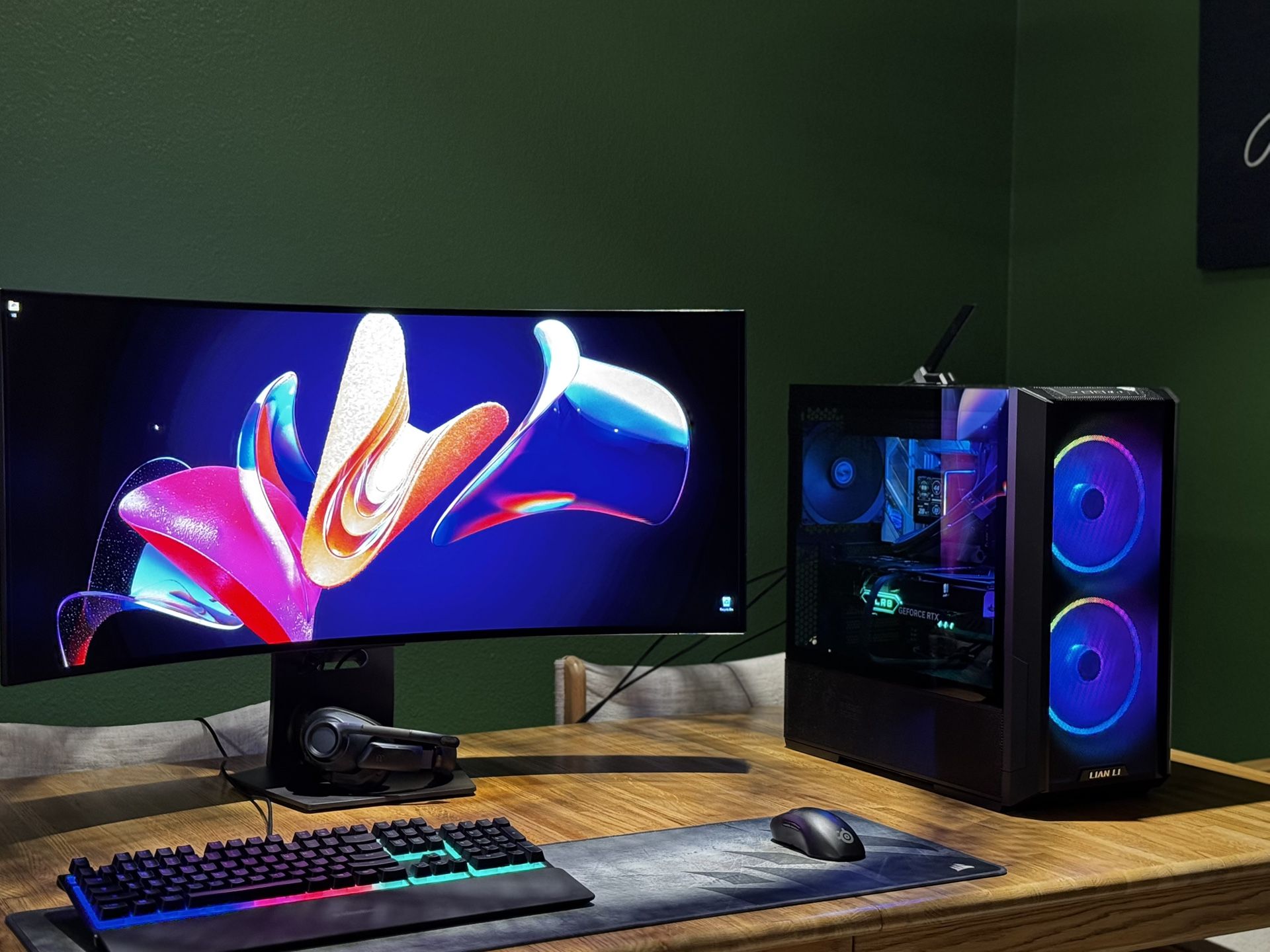 Ultimate Gaming PC Setup – RTX 4070 Ti Super + OLED Monitor