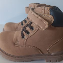 Wonder Nation Construction Boots 