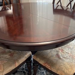 Table and four Chairs 