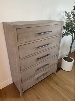 Brand New Modern Cove 5 Drawer Chest by Universal Furniture