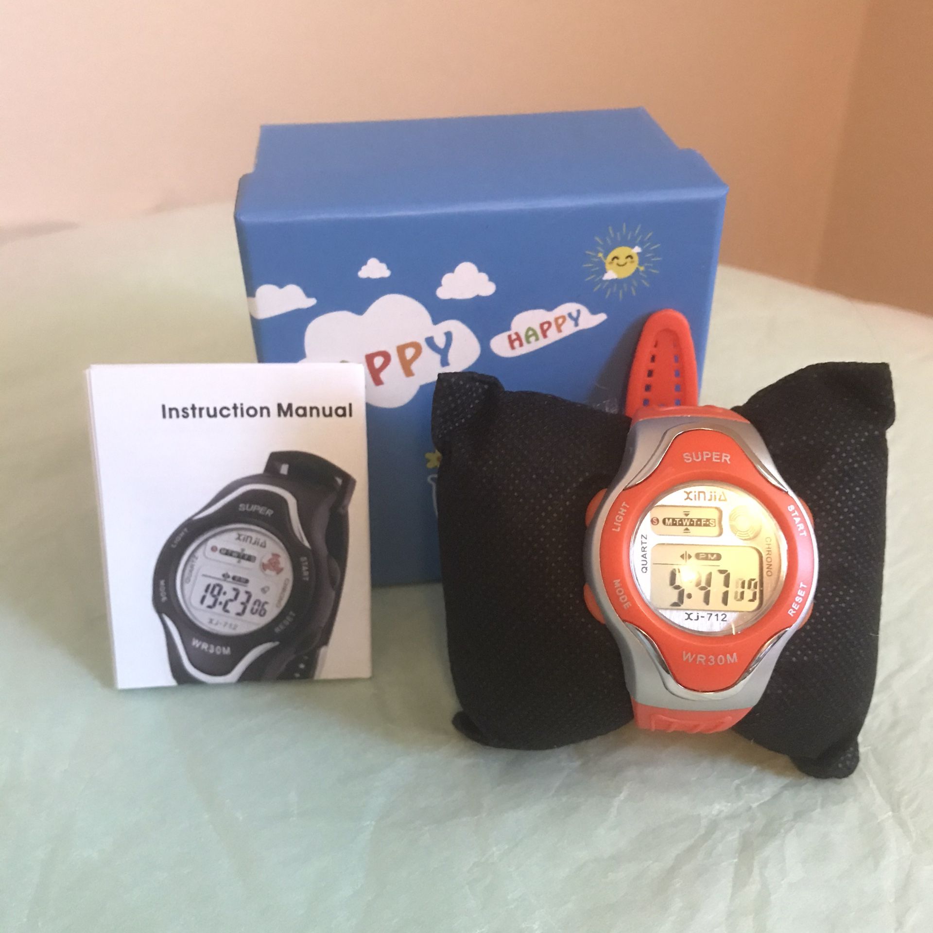 New Boy And Girl Digital Sport Watch Back Light Stopwatch 50M Waterproof