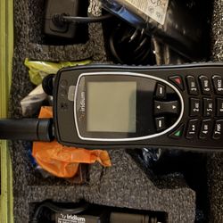 Iridium Extreme 9575 Satellite Phone 