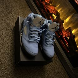 Jordan Retro UNC 5s