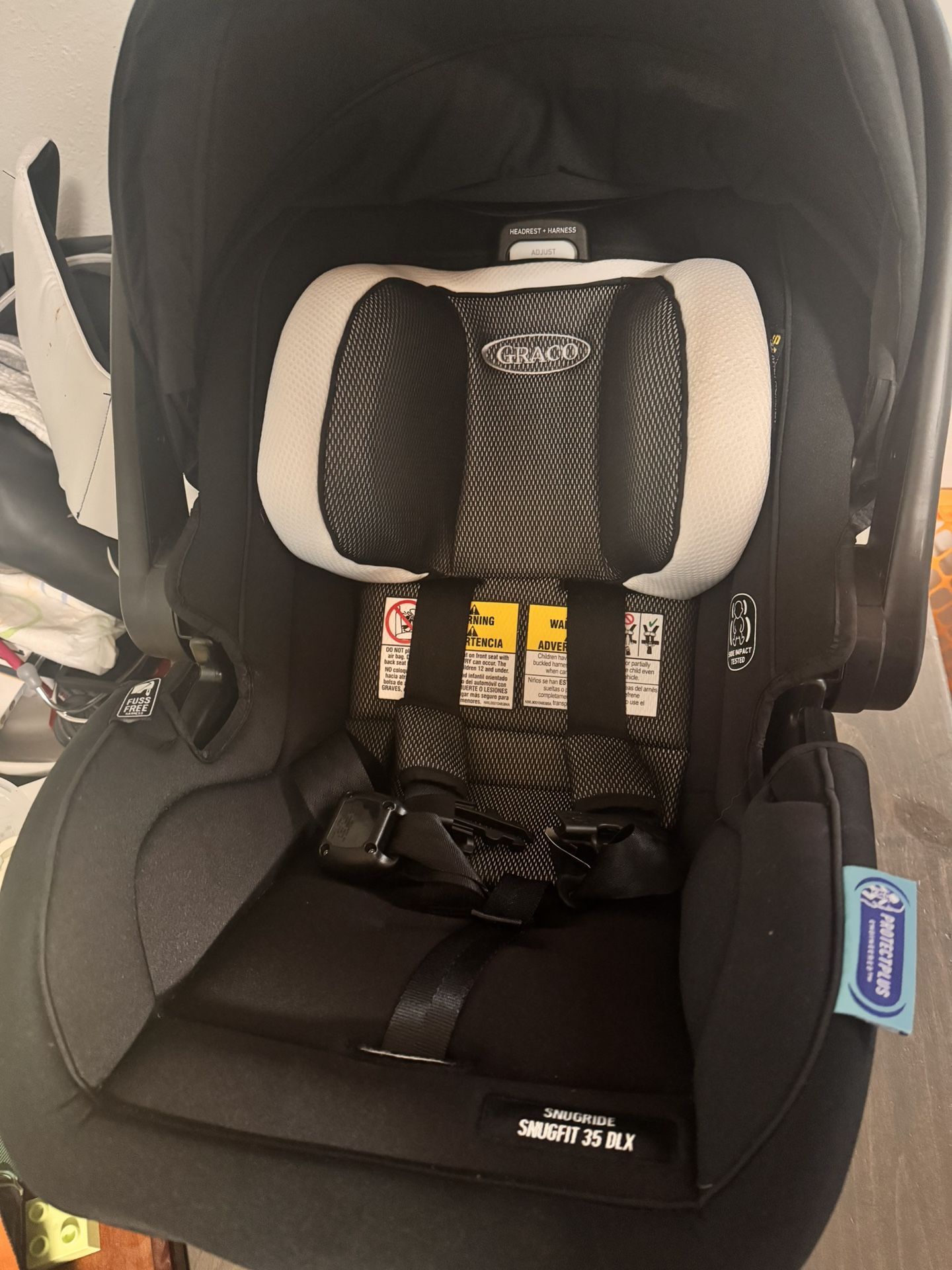 GRACO Snug fit 35 DLX Car seat