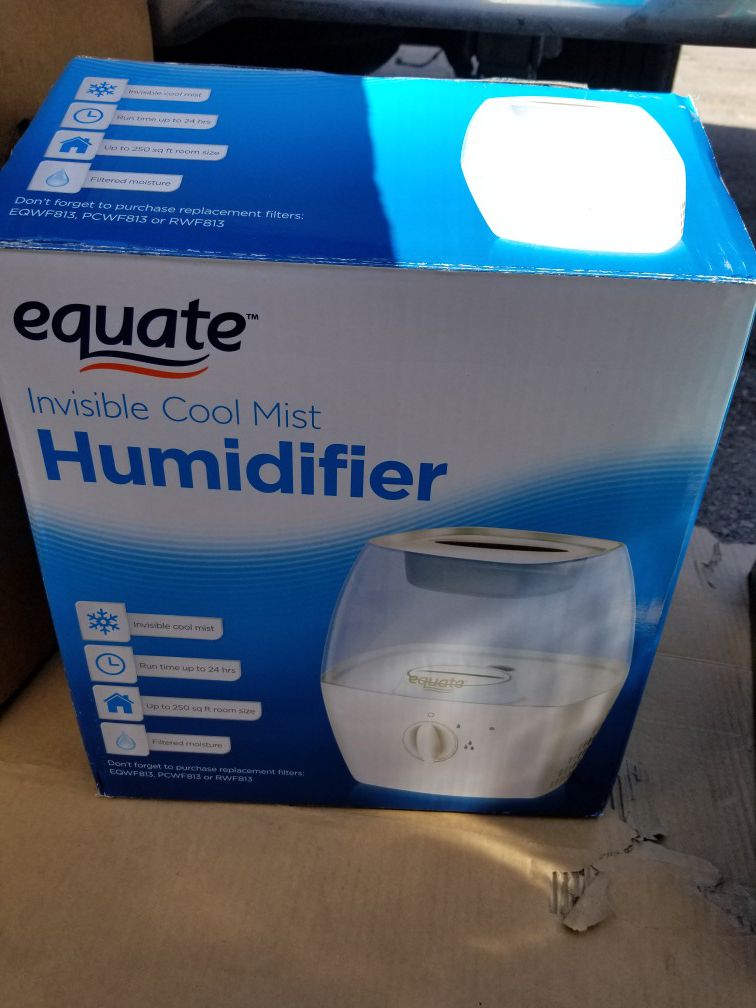 Humidifier New in Box open Nuevo en caja abierta location Maryland and eastern