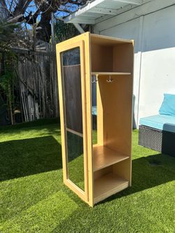 Kids Closet with mirror