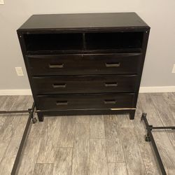 Dressers 