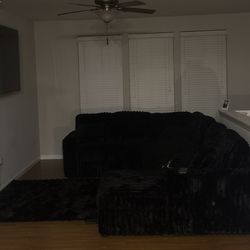 Black Flurry living Room Set !! EVERY MUST GO!!