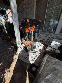 WEN 8 inch drill press. 5 speed