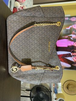 Michael Kors Tote and matching wristlet