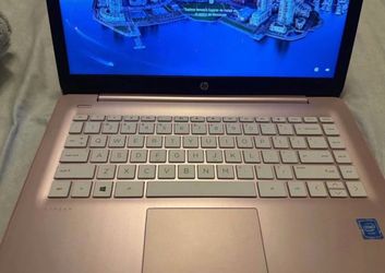 Computer HP color light pink