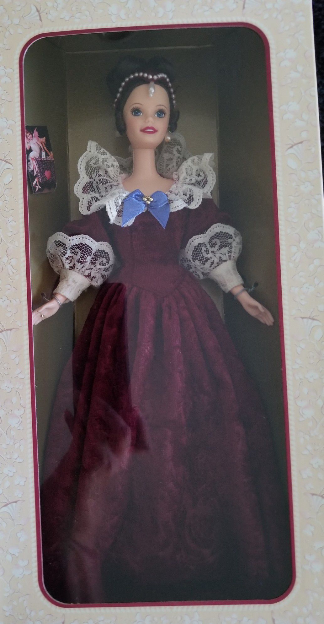 1996 Hallmark SE Sentimental Valentine Barbie Doll