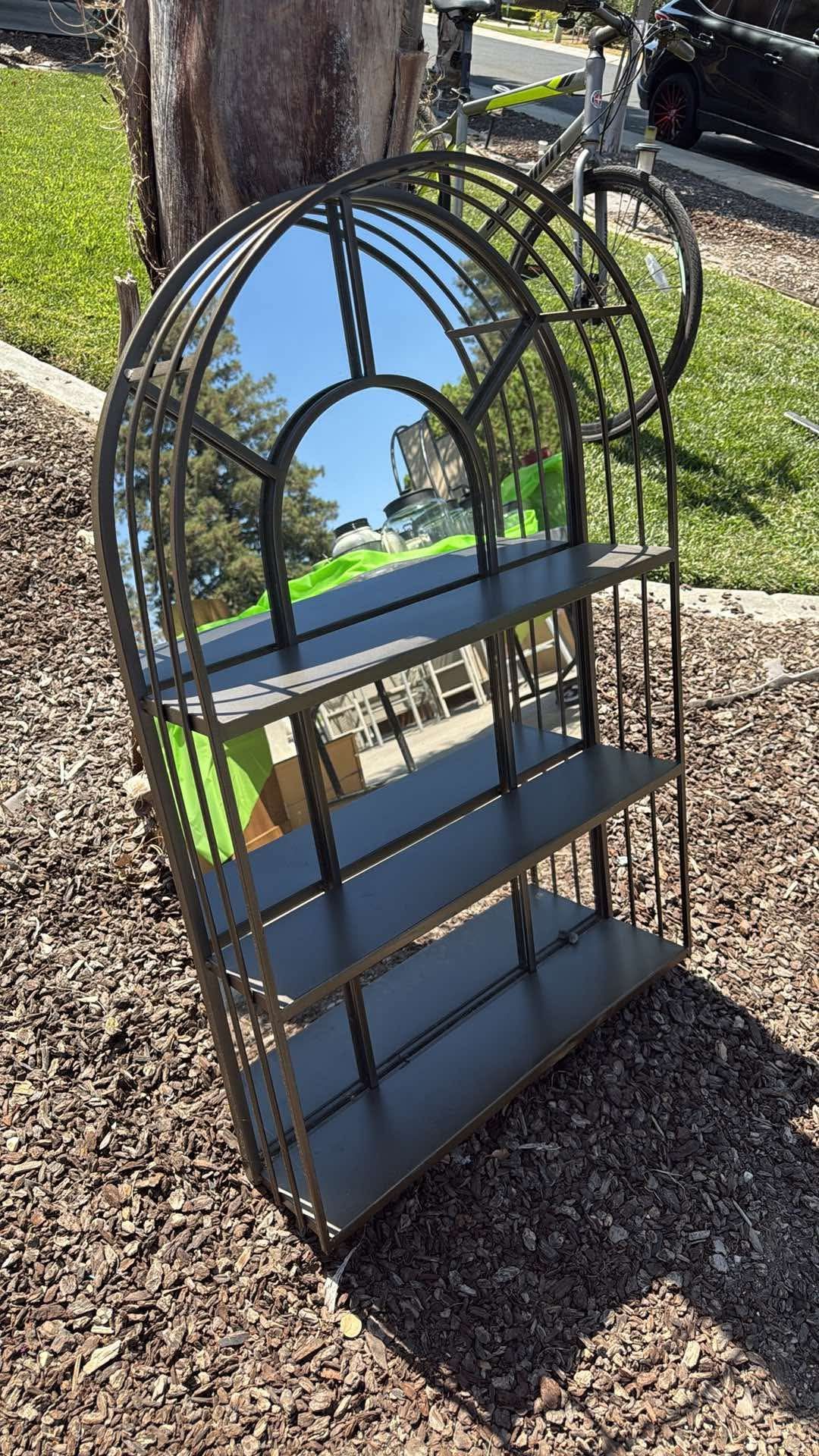 Kirkland’s Mirror