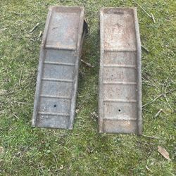 These Great Utility Ramps Are Good For Automobiles Or Riding Mowers, Make An Offer